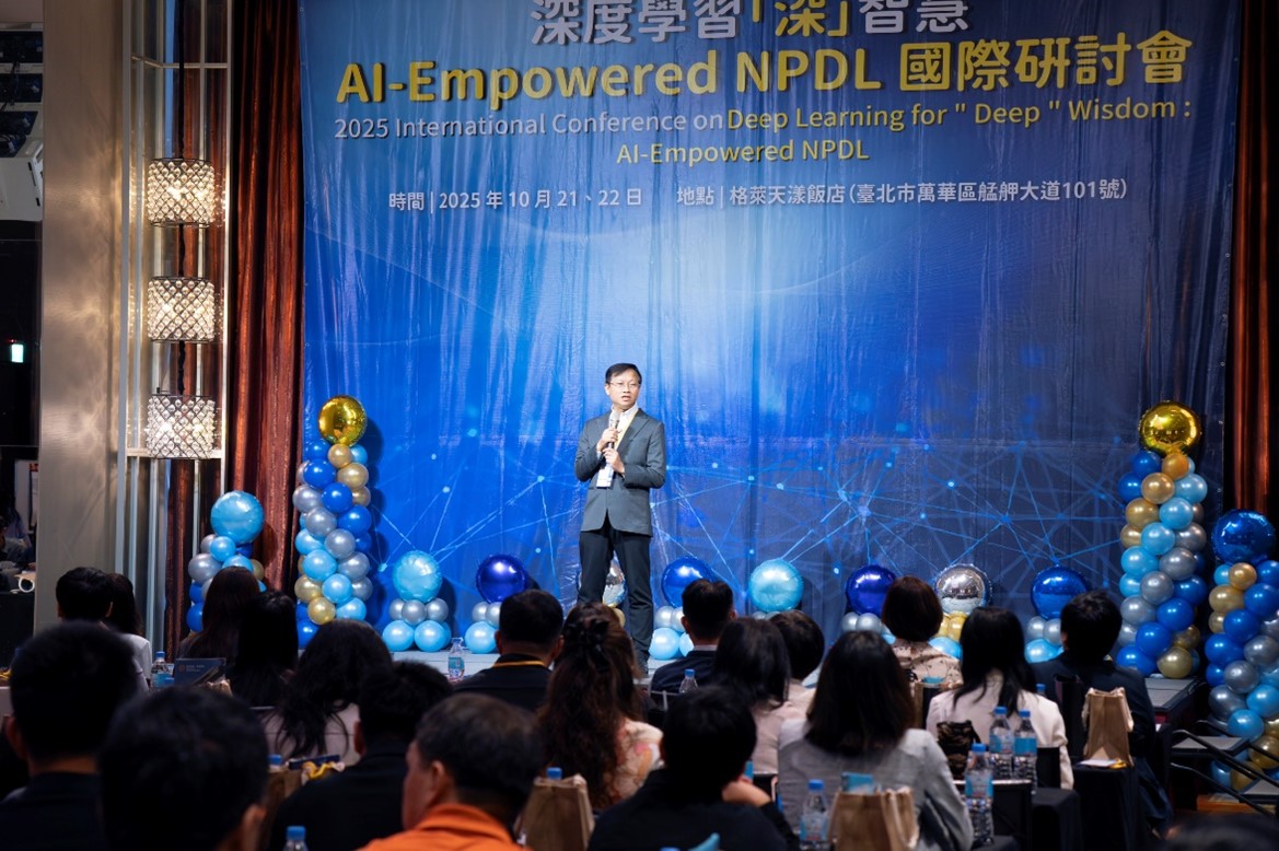 2臺北市政府教育局鄧進權副局長開幕式致詞